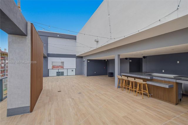 239 SW 9th St 2401, Miami, FL 33130