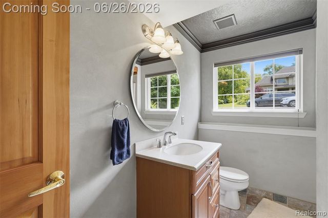 88 Luella Avenue, Ann Arbor, MI 48103
