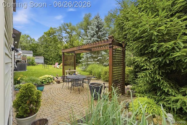 88 Luella Avenue, Ann Arbor, MI 48103