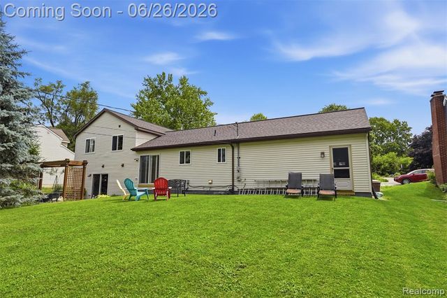 88 Luella Avenue, Ann Arbor, MI 48103