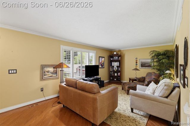88 Luella Avenue, Ann Arbor, MI 48103