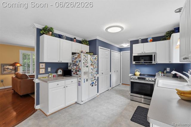 88 Luella Avenue, Ann Arbor, MI 48103