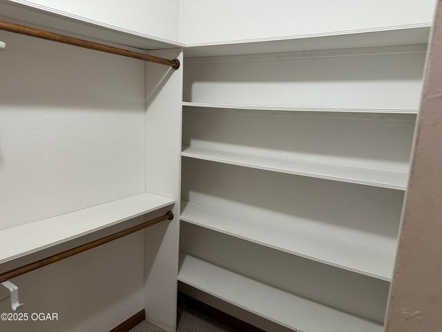 11448 Hickman Lane, Neosho, MO 64850