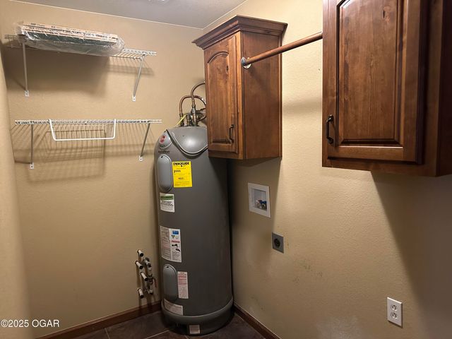 11448 Hickman Lane, Neosho, MO 64850