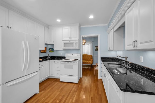 100 Eller Ct, Nashville, TN 37221