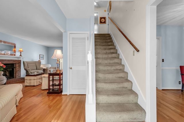 100 Eller Ct, Nashville, TN 37221