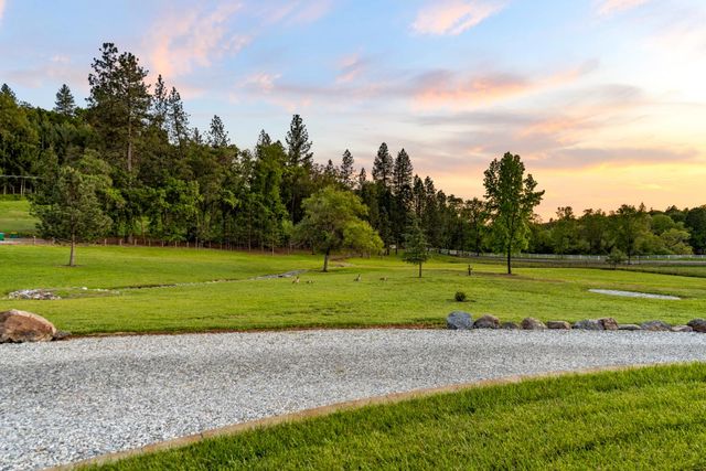 4350 White Rose Ln, Placerville, CA 95667