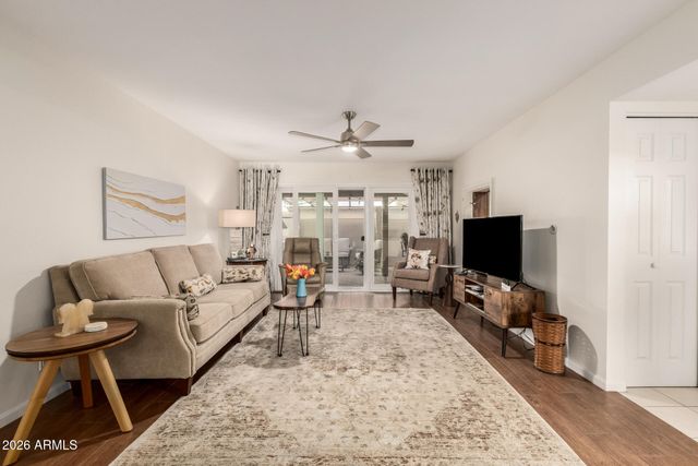 475 LEISURE WORLD --, Mesa, AZ 85206