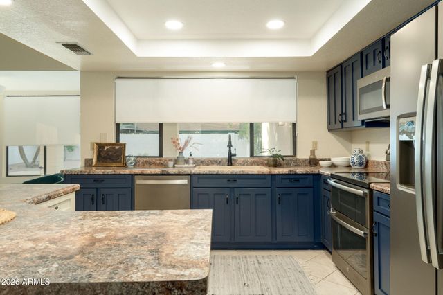 1930 E DAWN Drive, Tempe, AZ 85284