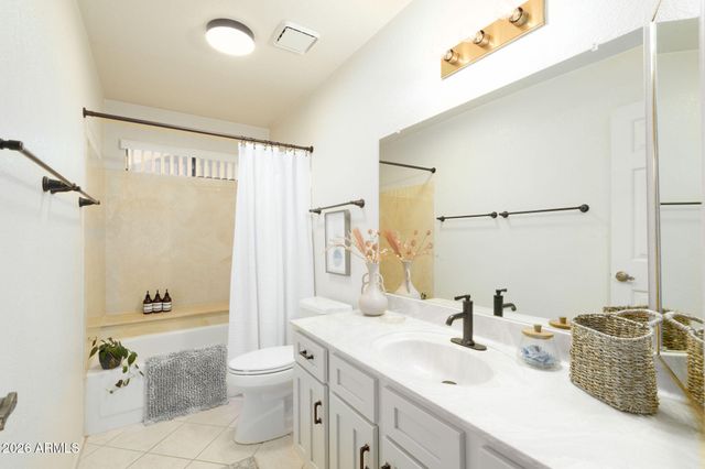 1930 E DAWN Drive, Tempe, AZ 85284