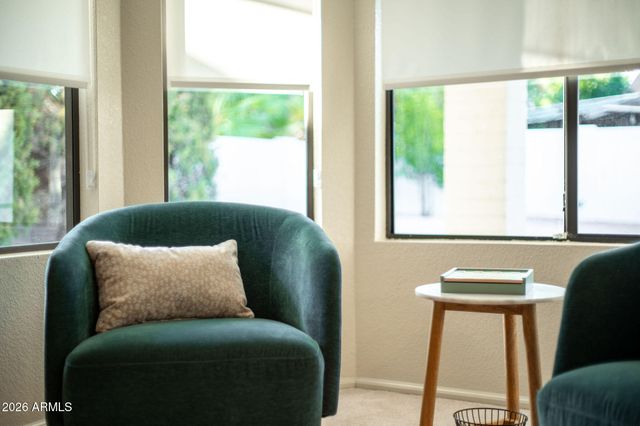 1930 E DAWN Drive, Tempe, AZ 85284