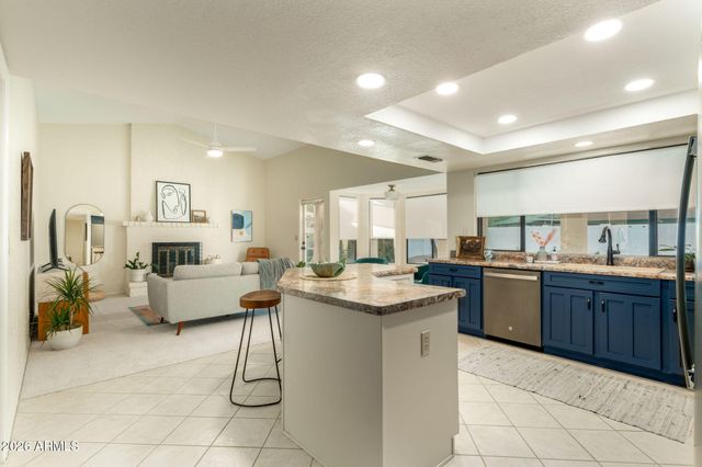 1930 E DAWN Drive, Tempe, AZ 85284