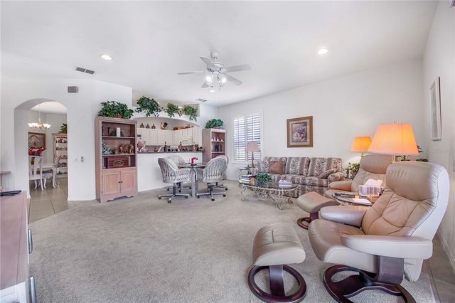 3374 WATERLUTE WAY, Lakeland, FL 33811