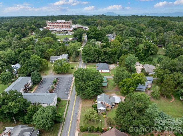 232 Maple Street, Rutherfordton, NC 28139