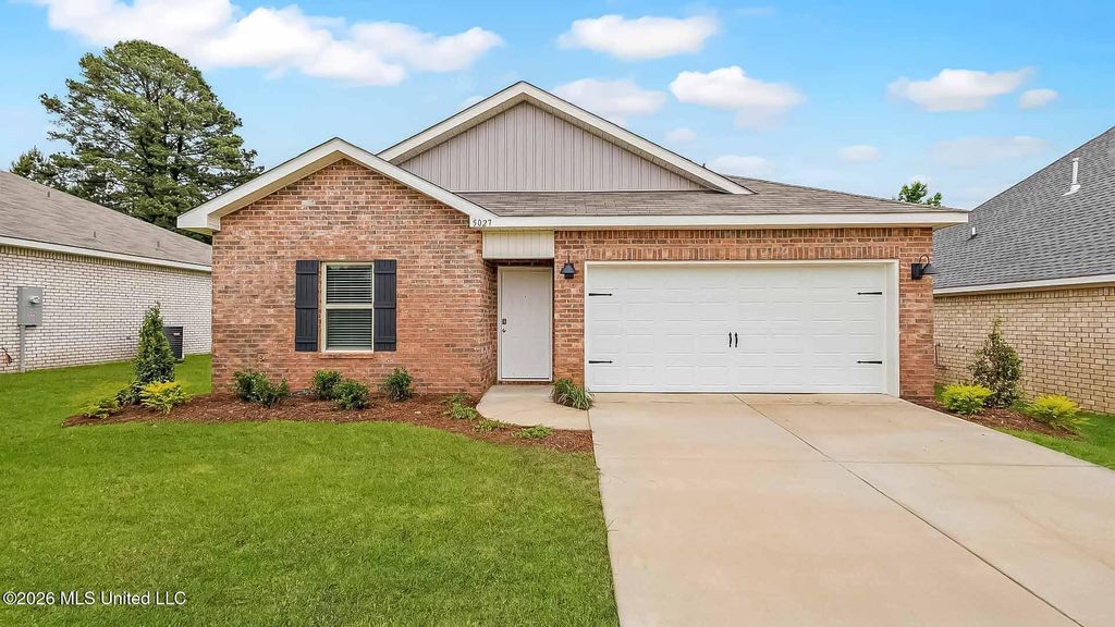 330 Cedar Crest Drive, Pearl, MS 39208