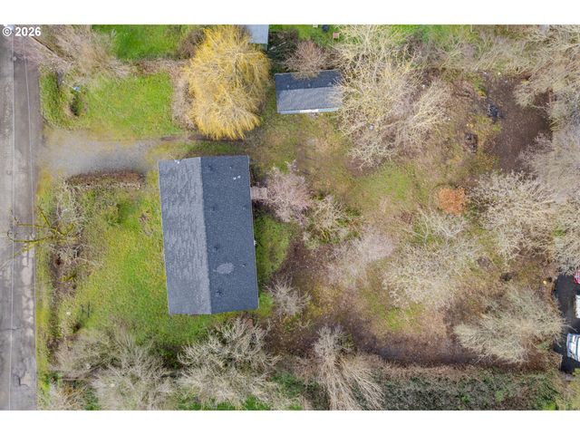 2889 KINNEY Loop, Eugene, OR 97408