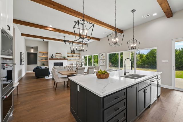 3080 Glen Oaks Drive, Waxahachie, TX 75165