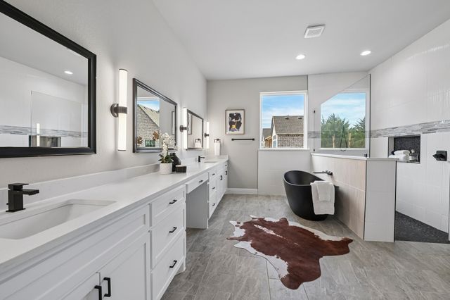 3080 Glen Oaks Drive, Waxahachie, TX 75165
