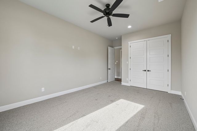 3080 Glen Oaks Drive, Waxahachie, TX 75165