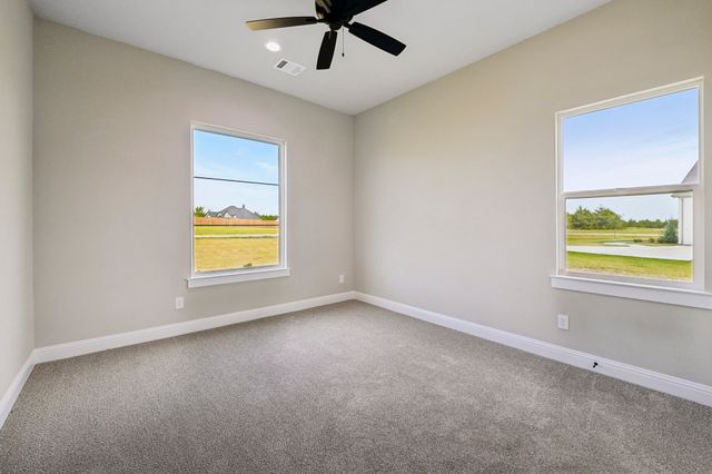3080 Glen Oaks Drive, Waxahachie, TX 75165