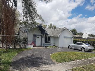 12011 NW 33rd St, Sunrise, FL 33323