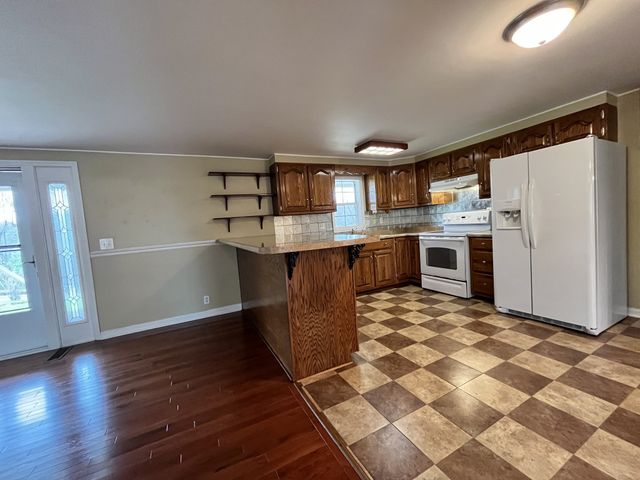 1763 Highway 166, N, Mount Pleasant, TN 38474