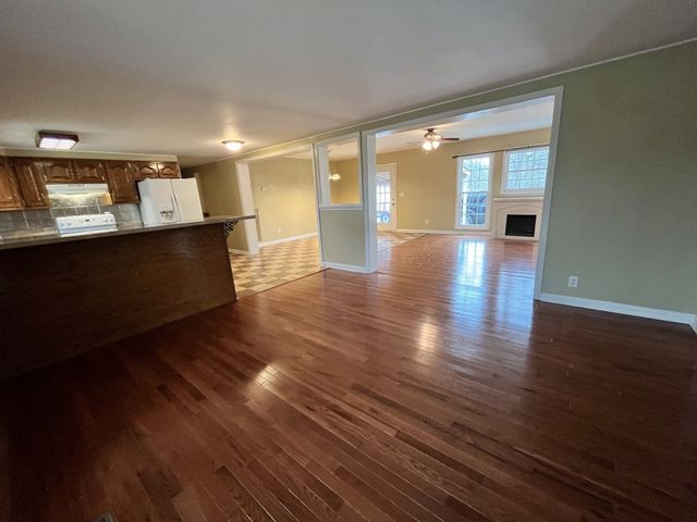 1763 Highway 166, N, Mount Pleasant, TN 38474