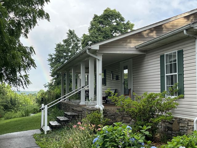 1763 Highway 166, N, Mount Pleasant, TN 38474