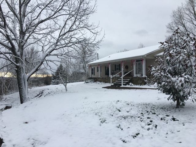 1763 Highway 166, N, Mount Pleasant, TN 38474