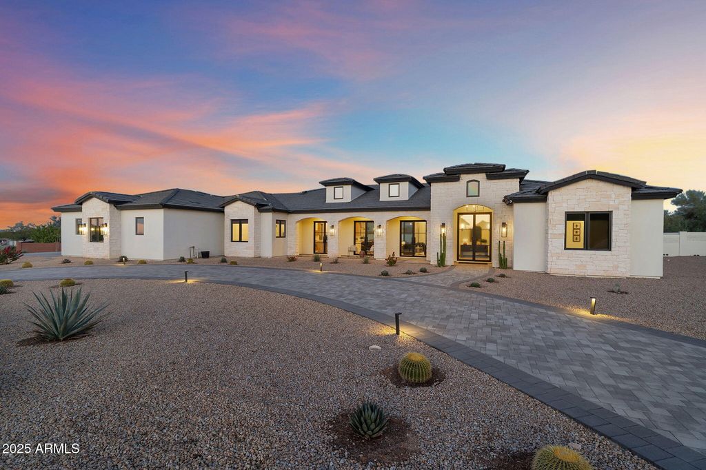 35401 N Mandarin Drive, Queen Creek, AZ 85144