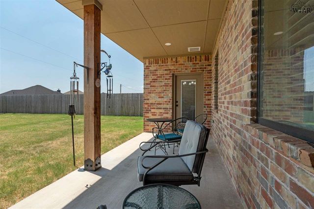1430 DANBERRY STREET, Burkburnett, TX 76354