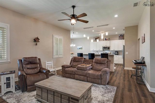 1430 DANBERRY STREET, Burkburnett, TX 76354