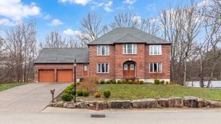 20 Teaberry Ln 1, Braintree, MA 02184
