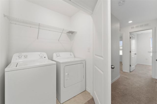 221 MANDOVI STREET, Davenport, FL 33837