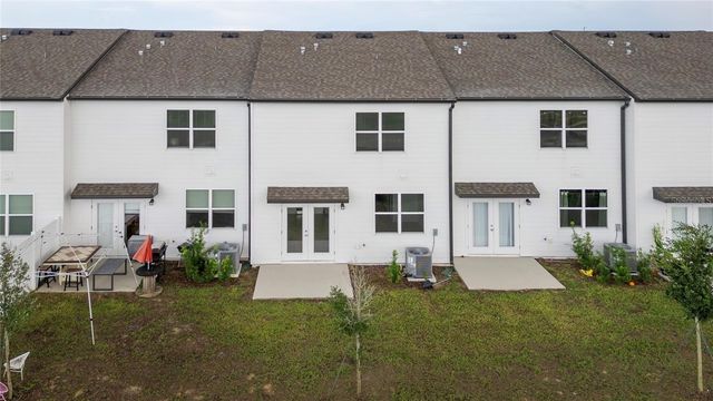 221 MANDOVI STREET, Davenport, FL 33837