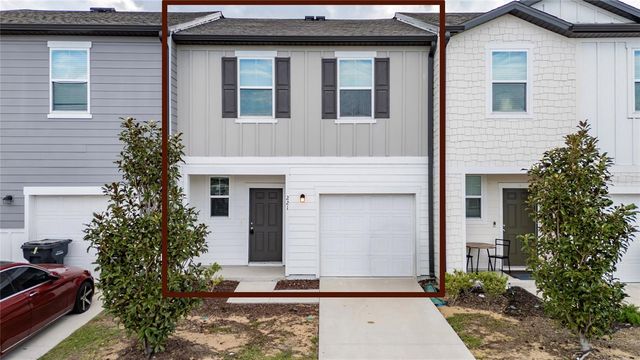 221 MANDOVI STREET, Davenport, FL 33837