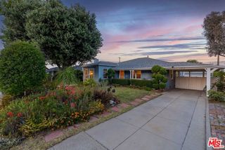 7912 Naylor Avenue, Los Angeles, CA 90045