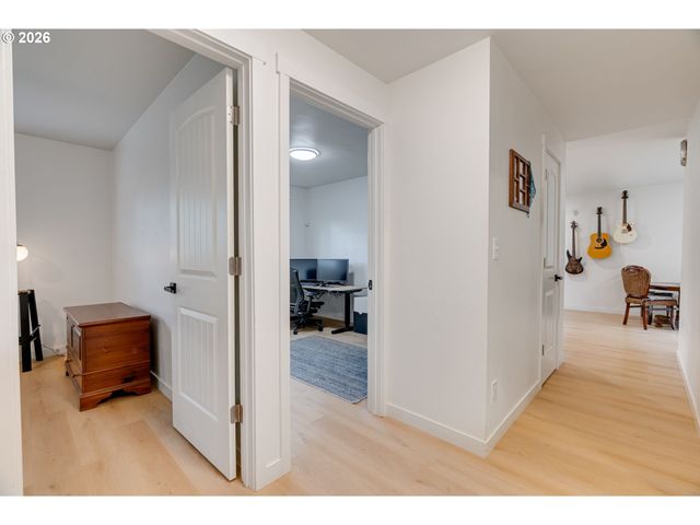 19 Ne 148TH Ave, Portland, OR 97230