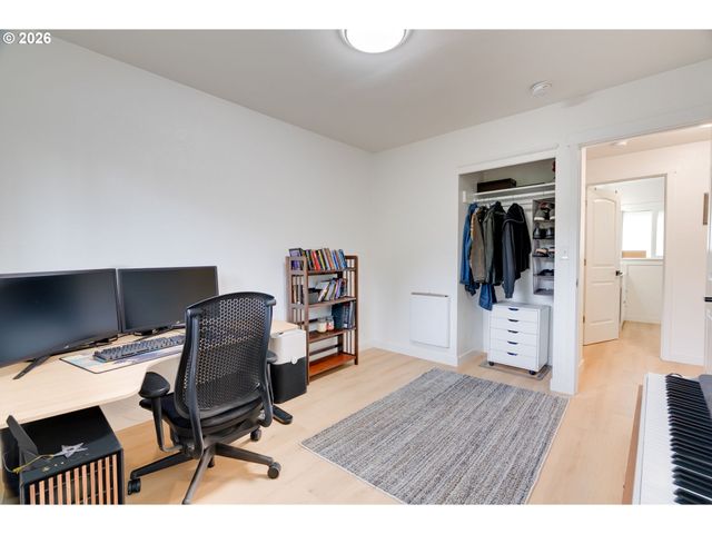 19 Ne 148TH Ave, Portland, OR 97230