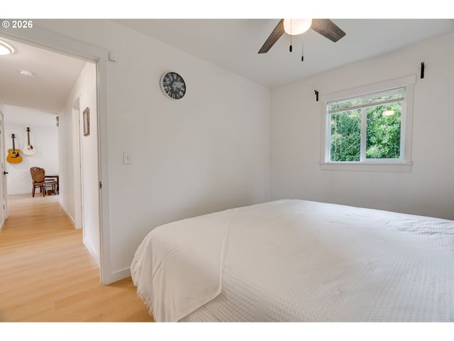 19 Ne 148TH Ave, Portland, OR 97230