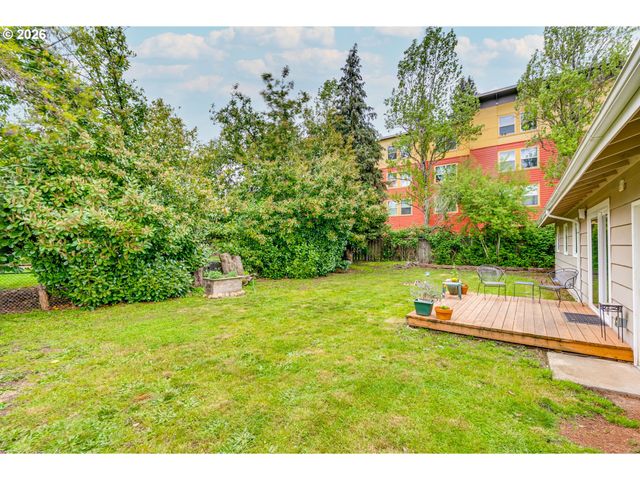 19 Ne 148TH Ave, Portland, OR 97230