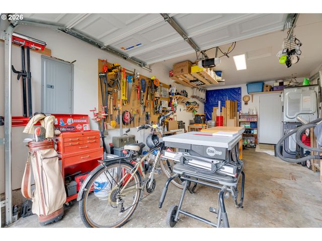 19 Ne 148TH Ave, Portland, OR 97230