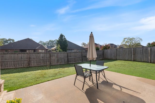 121 Sancerre Drive, North Little Rock, AR 72113