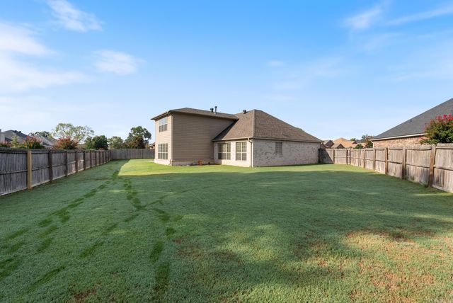 121 Sancerre Drive, North Little Rock, AR 72113