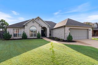 121 Sancerre Drive, North Little Rock, AR 72113