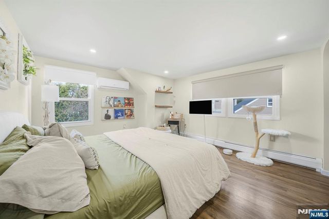 33 Cathy Avenue, Hawthorne, NJ 07506