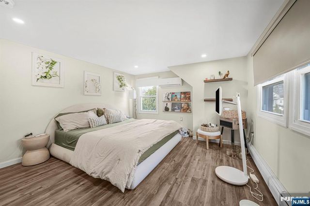 33 Cathy Avenue, Hawthorne, NJ 07506