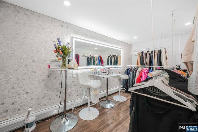 33 Cathy Avenue, Hawthorne, NJ 07506