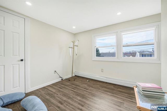 33 Cathy Avenue, Hawthorne, NJ 07506