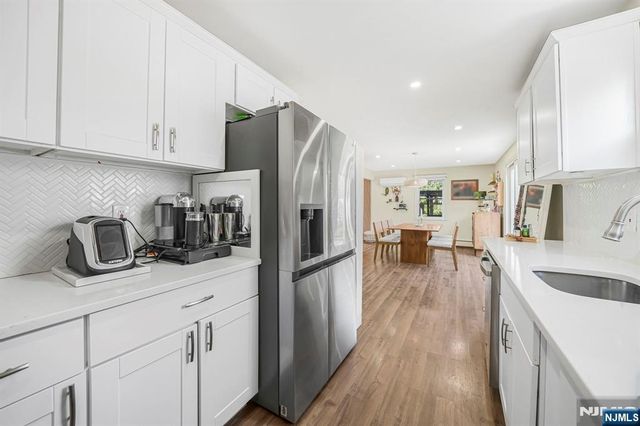 33 Cathy Avenue, Hawthorne, NJ 07506